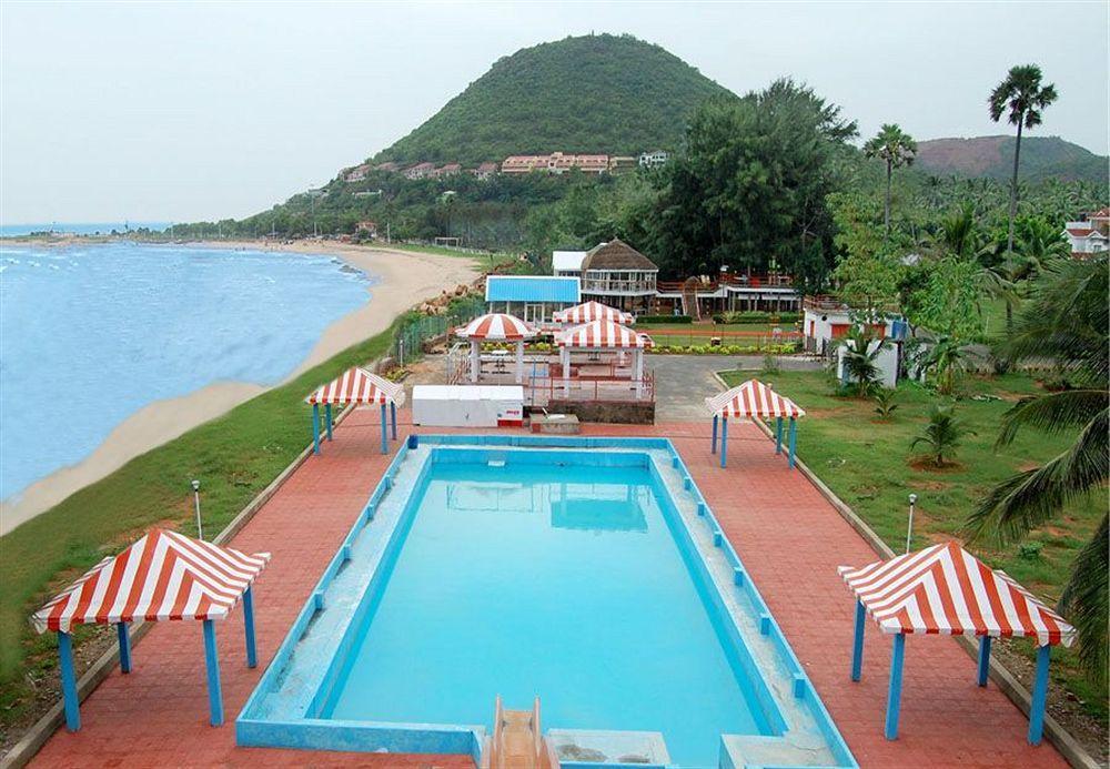 Sai Priya Beach Resort Visakhapatnam Bagian luar foto
